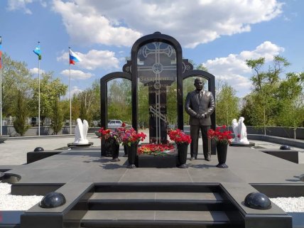 Александр Захарченко