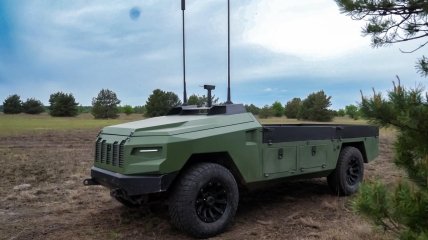 Безпілотний наземний комплекс PROTECTOR