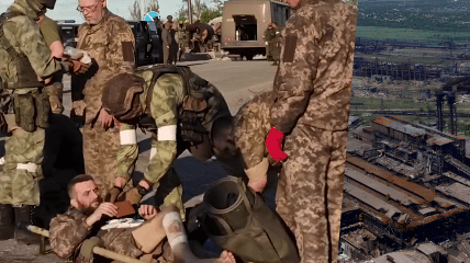 Что известно о выходе украинских военных из "Азовстали"