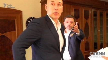 Ігор Тельбізов та Євген Мецгер під час нападу на журналістів