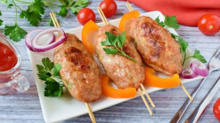 Люля-кебаб з курки